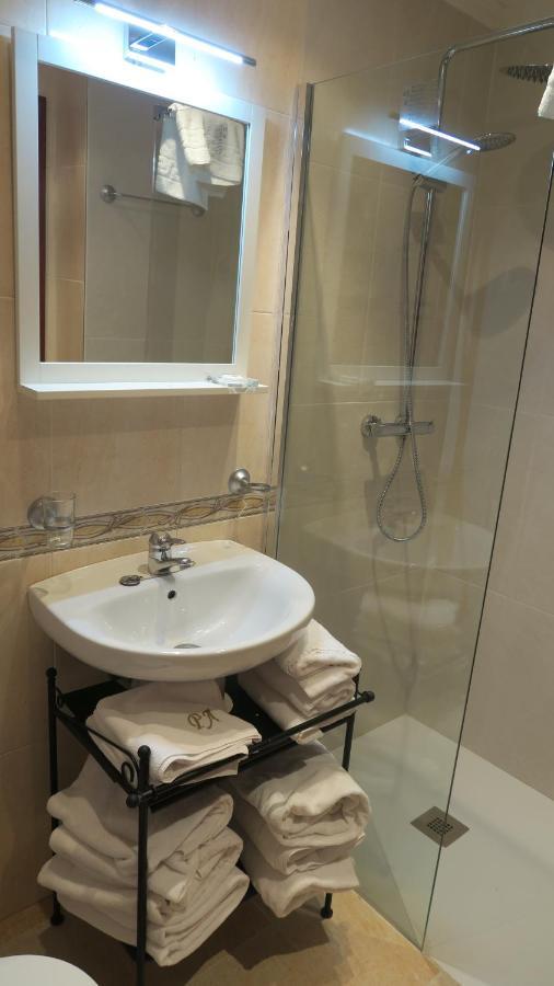 Apartamentos Palacio Azcárate Travesía Calvario Ezcaray Exterior foto