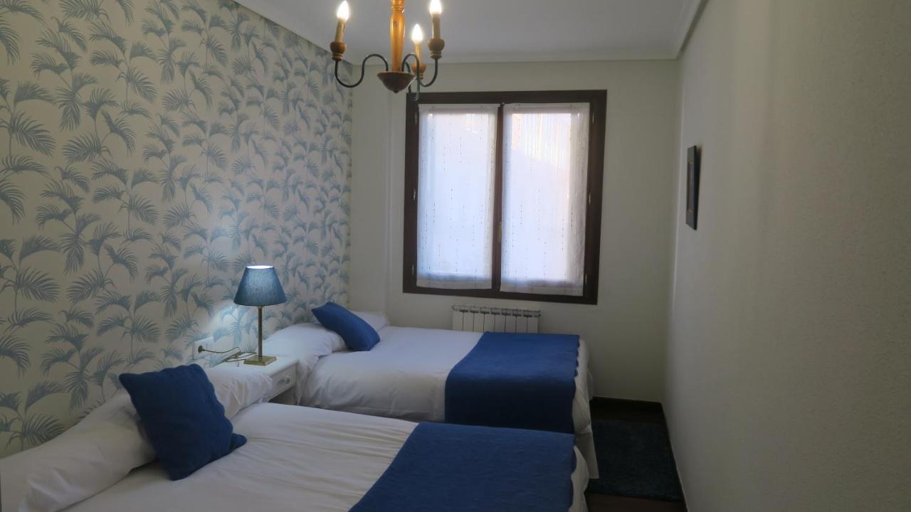 Apartamentos Palacio Azcárate Travesía Calvario Ezcaray Exterior foto